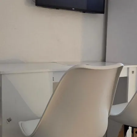 Trajkovic شقة فرانيي